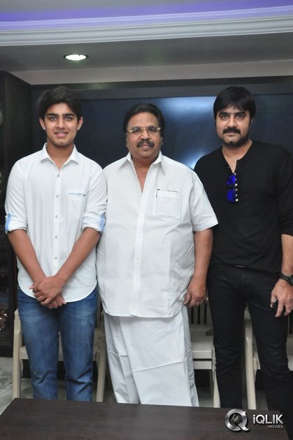 Dasari-Narayana-Rao-Appreciate-To-Nirmala-Convent-Movie-Team